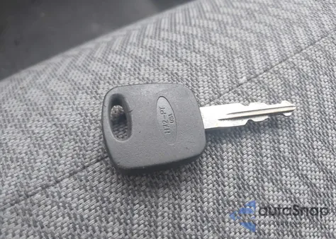 2001 Ford F-150 Xl/Xlt from USA, damaged, VIN 1FTZX172X1NA40767